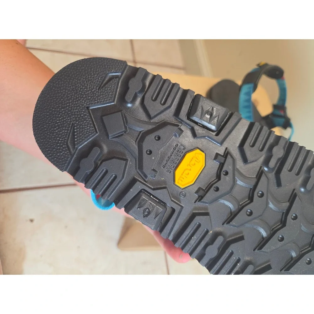 Luna Sandals Mono Winged Edition Mens 10 Blue Geometric Vibram Megagrip Hiking